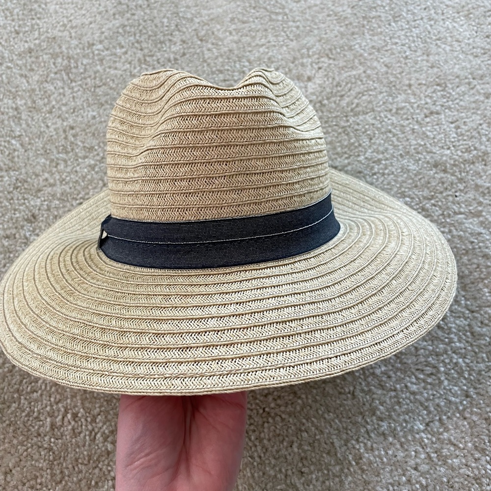 Straw hat - Picture 2 of 4